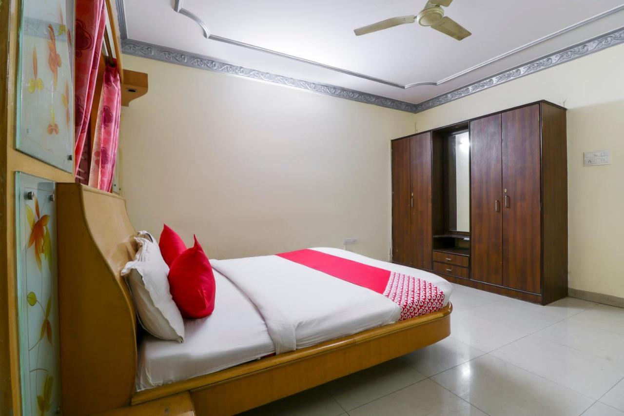 Oyo 71675 New Aishwarya Comforts Hotel Bangalore Bagian luar foto